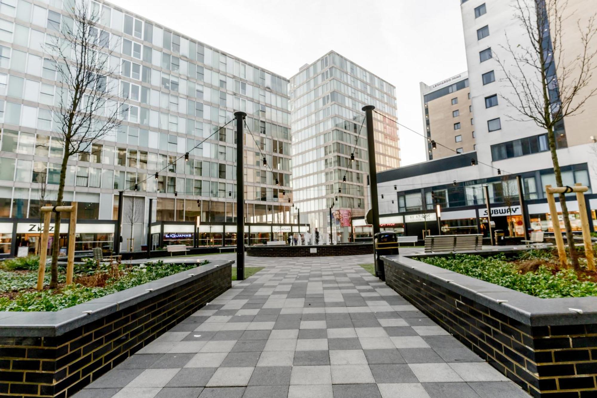 Luxury Two Bed City Apartment -The Hub Milton Keynes Exterior photo
